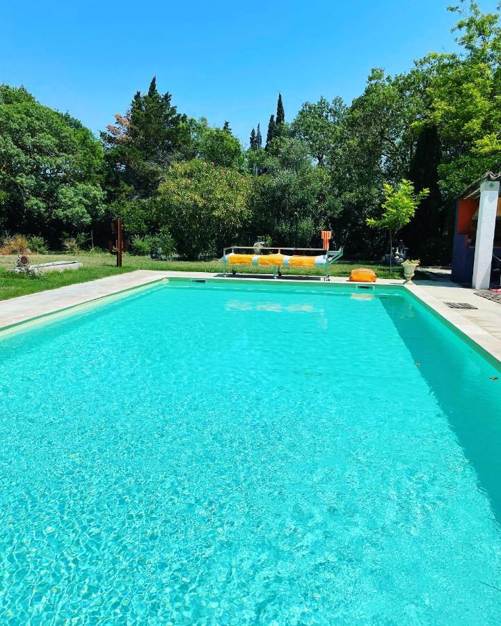 Le Jardin De Lacoste Bed & Breakfast 2*